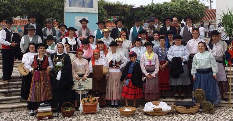 GRUPO DE DANÇAS E CANTARES DE VALE DOMINGOS